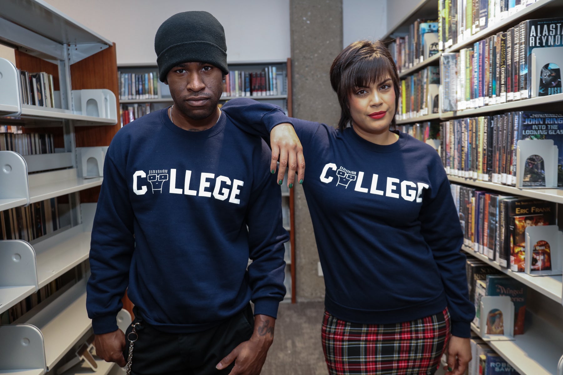 College Crewneck Sweatshirt (Navy) – Descendents Store